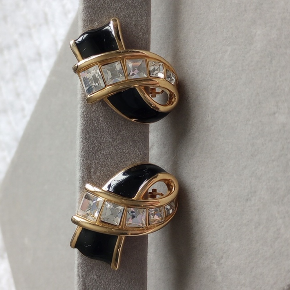 Vintage Swarovski Gold Plated Black Enamel Clear Crystal Clip ribbon Earrings